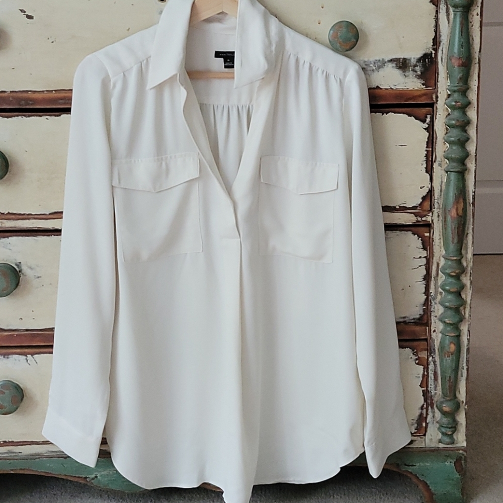 Ann Taylor Medium Cream Blouse